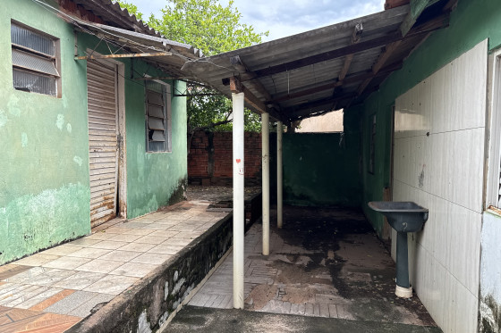 Casa à venda - 64m² - Conjunto 28 de Outubro, Umuarama-PR