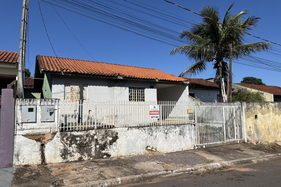 Casa à venda - 64m² - Conjunto 28 de Outubro, Umuarama-PR
