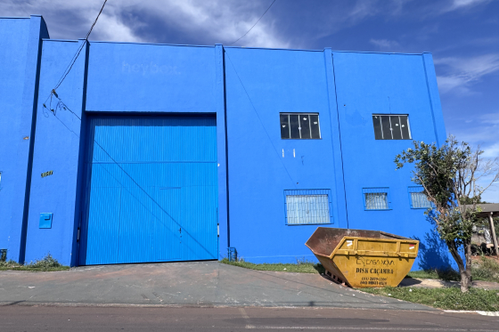 Salão Comercial 700m Umuarama-PR 197