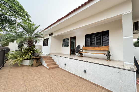 Casa 135m Umuarama-PR 133